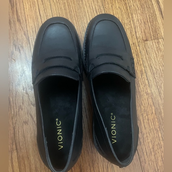 Vionic Fillmore Black Slip-On Penny Loafers - Picture 3 of 7